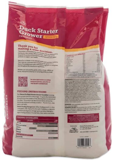 Manna Pro Duck Starter Grower Crumble | Non-Medicated Feed for Young Ducks | Supports Healthy Digestion